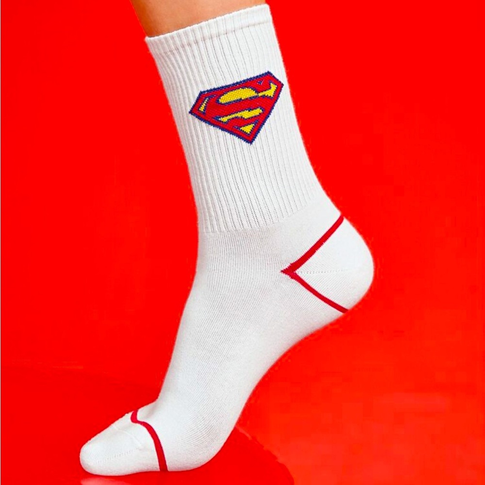 Superman White Crew Socks NEW 🏷️